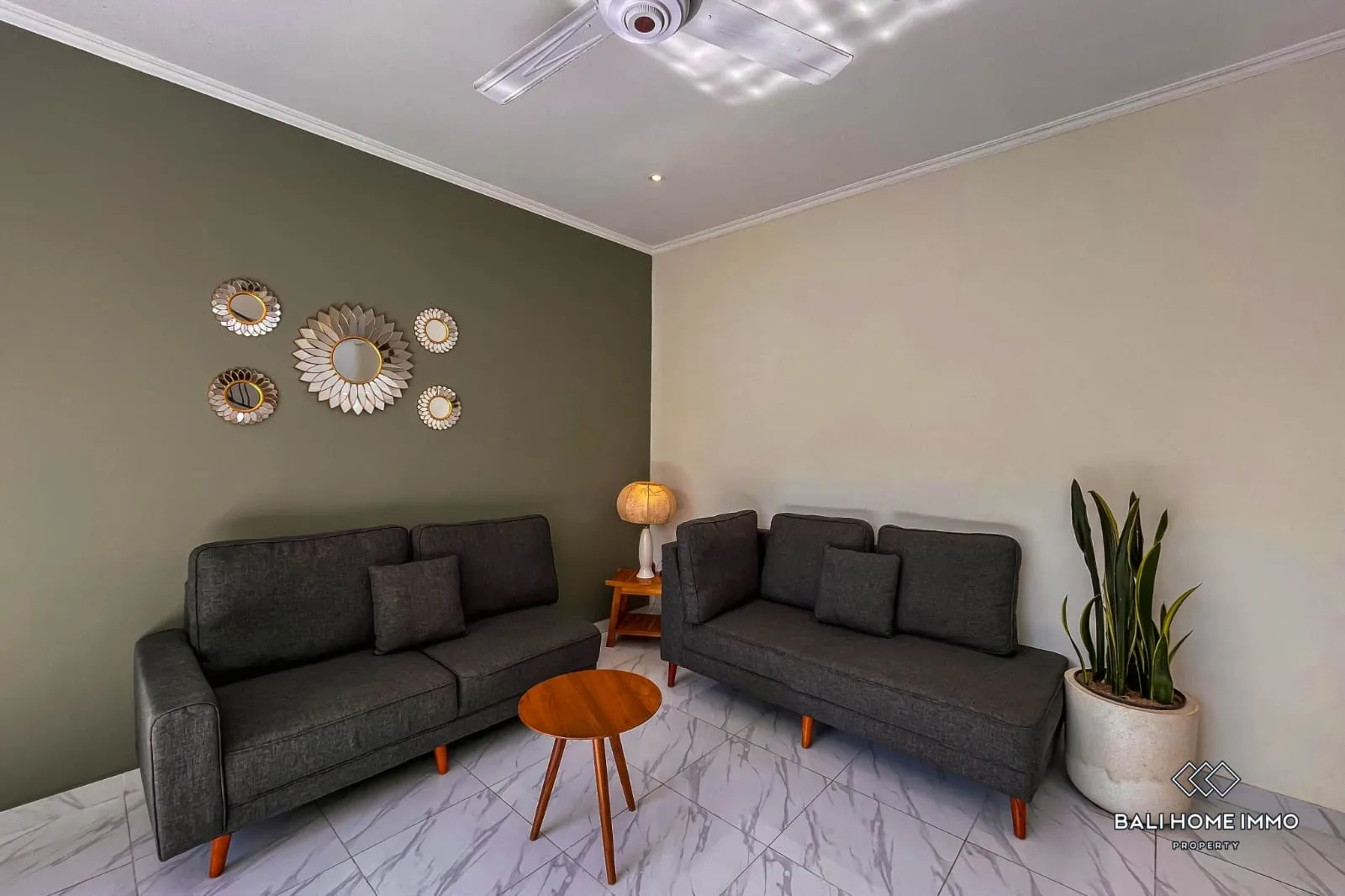 Ungasan-3 Bedroom Modern Villa Near Uluwatu Beach — image 2