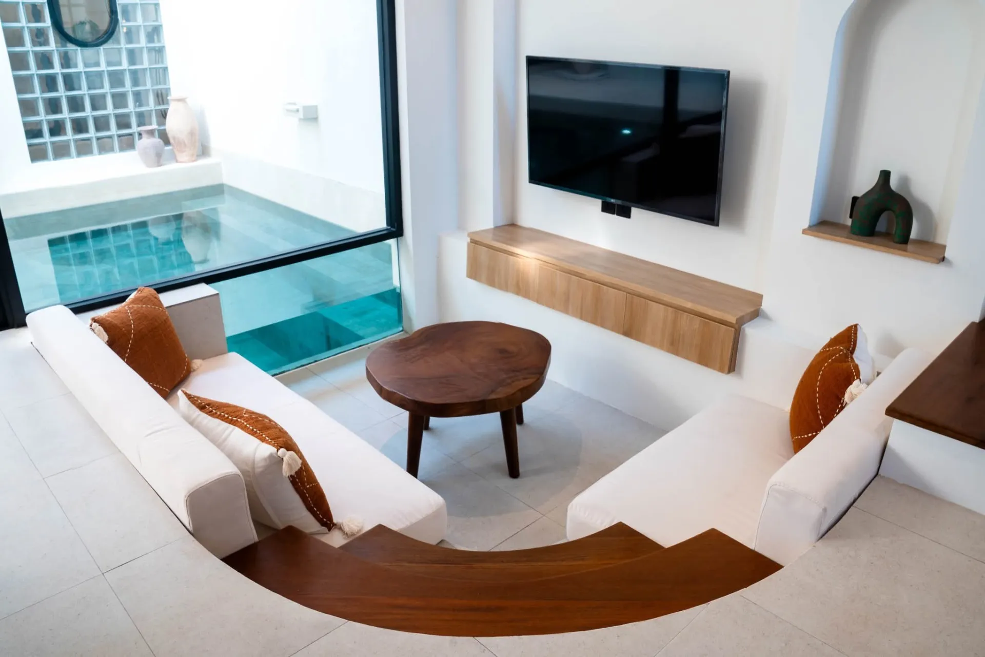 2 BEDROOM MEDITERRANEAN VILLA IN PERERENAN SEMPOL - AF119 A — image 2