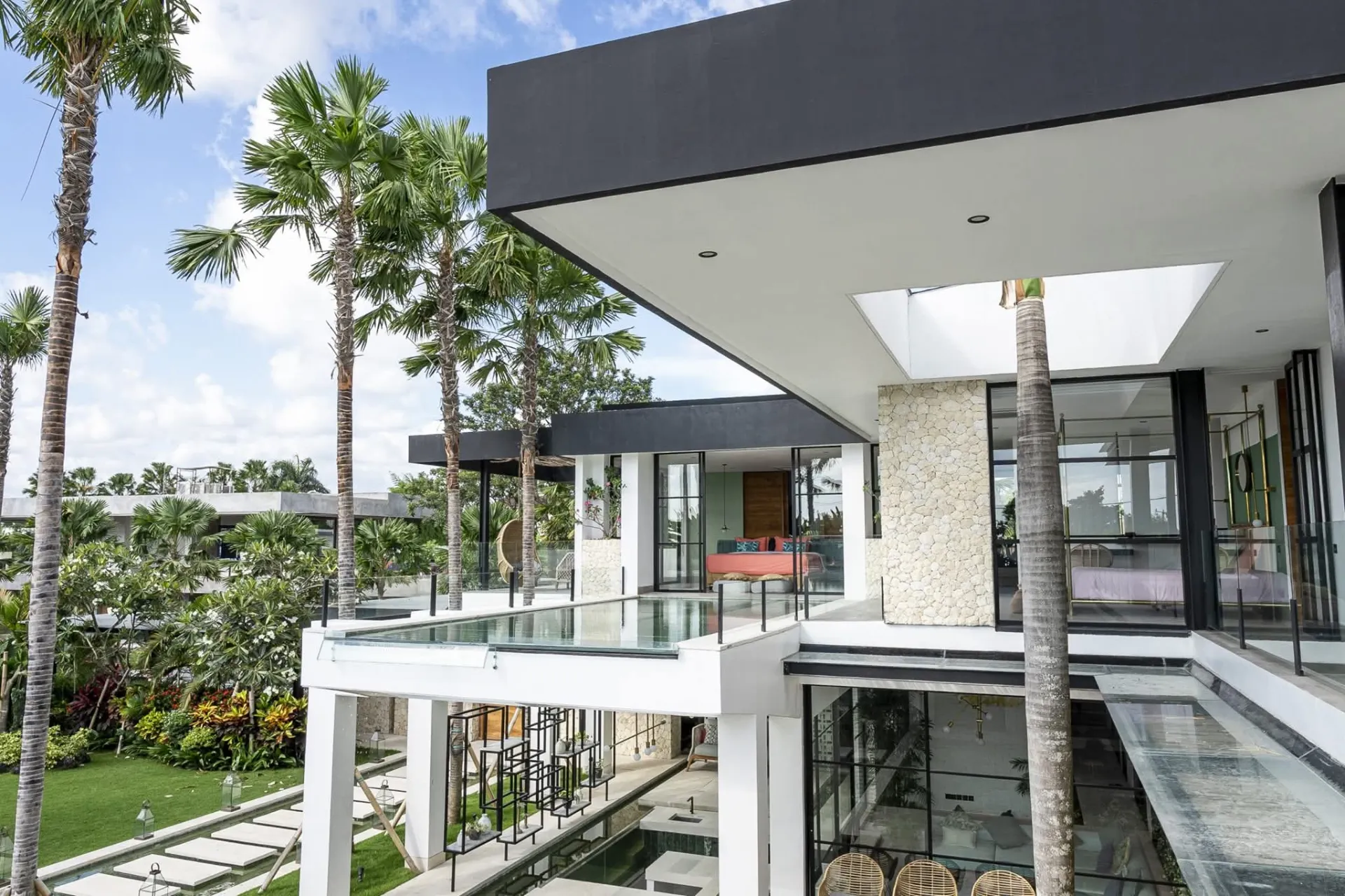 5 BEDROOM VILLA IN TUMBAK BAYUH USD 15487/MONTH — image 3