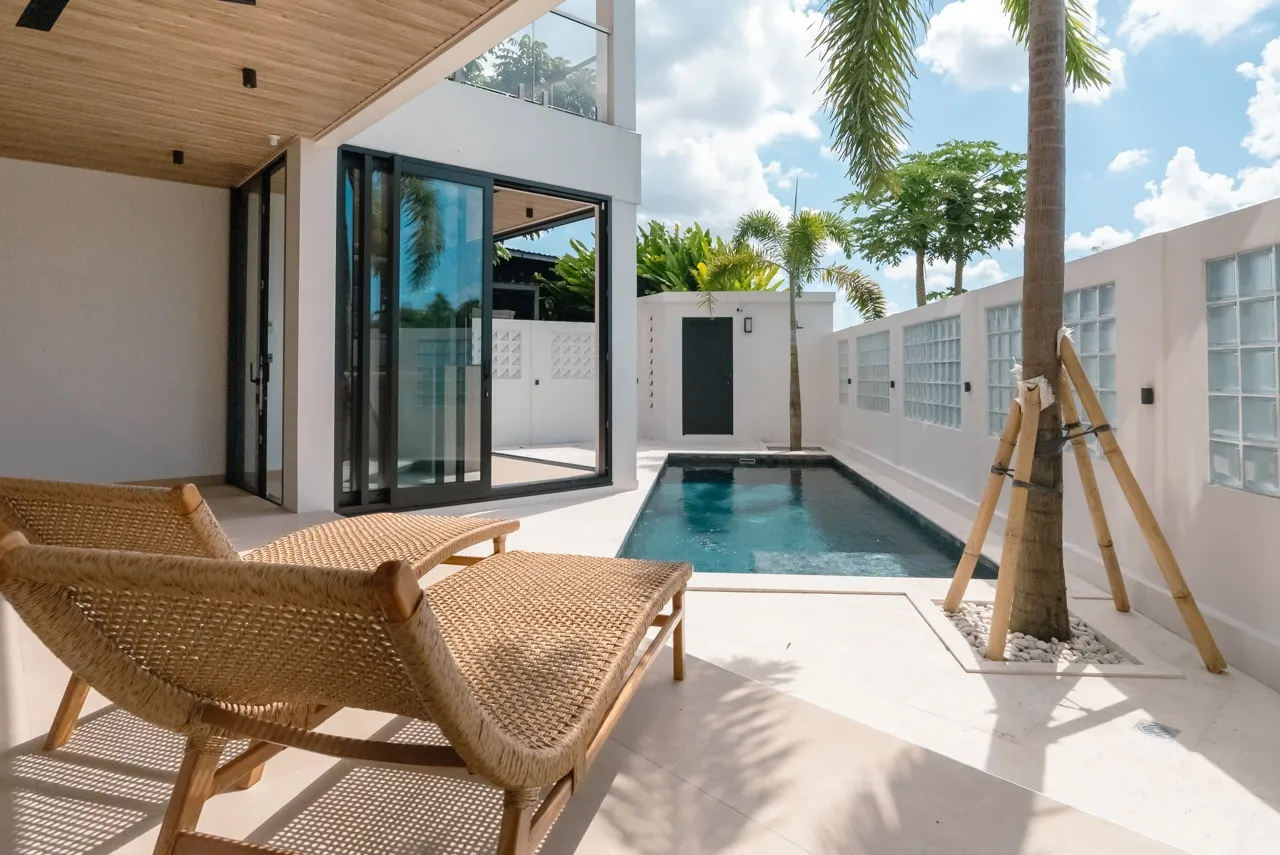 5-Bedroom Villa with Solar Power and Premium Smart Home Features in Tumbak Bayuh — image 1