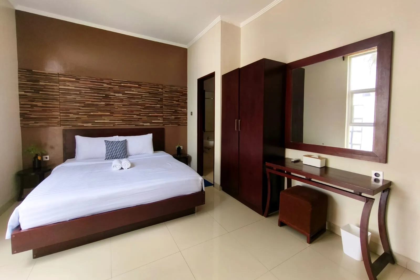 2BR VILLA KEROBOKAN — image 1