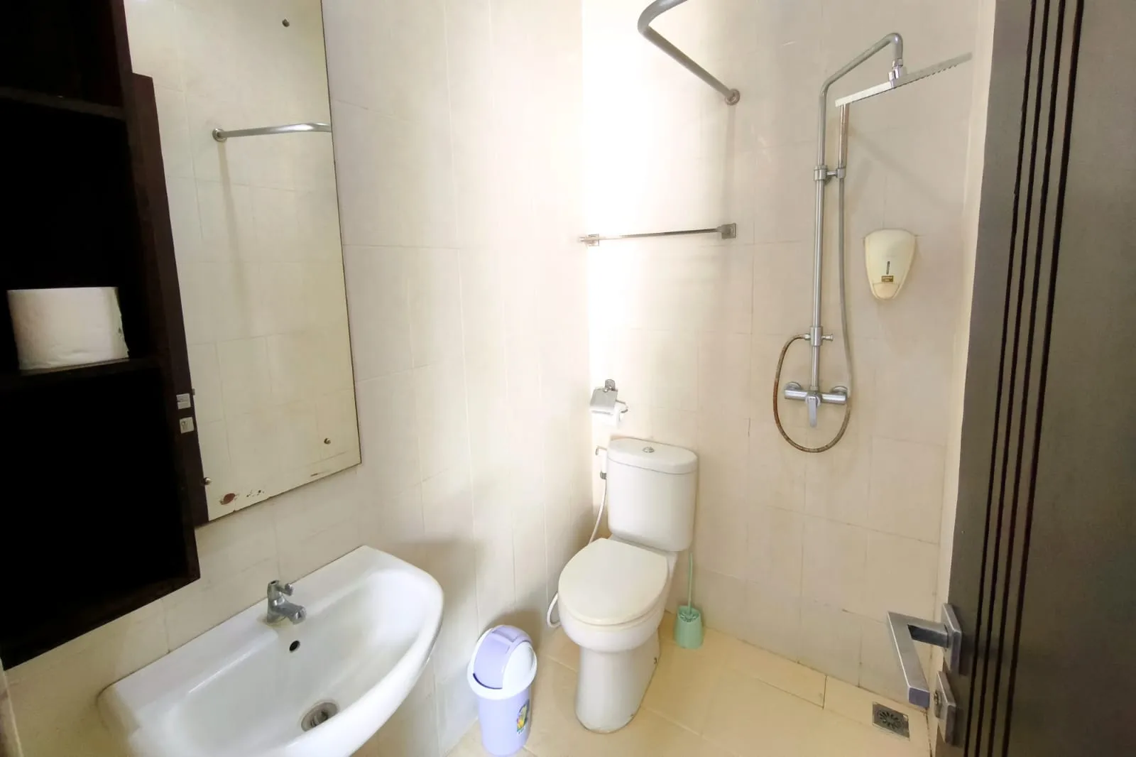 2BR VILLA KEROBOKAN — image 2