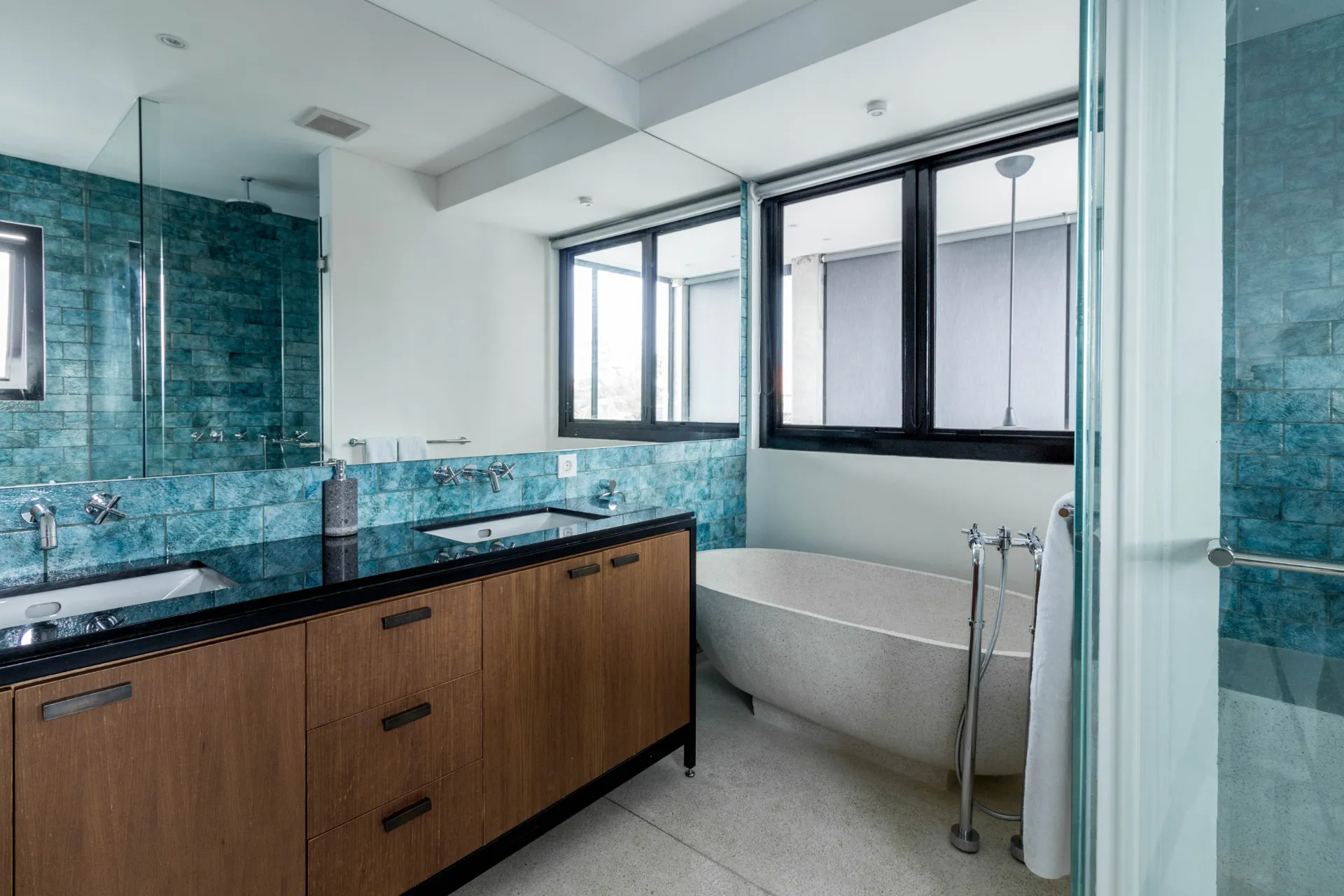 Villa Pakuk - Cozy 4BD Pool Villa close to Canggu Beach — image 3