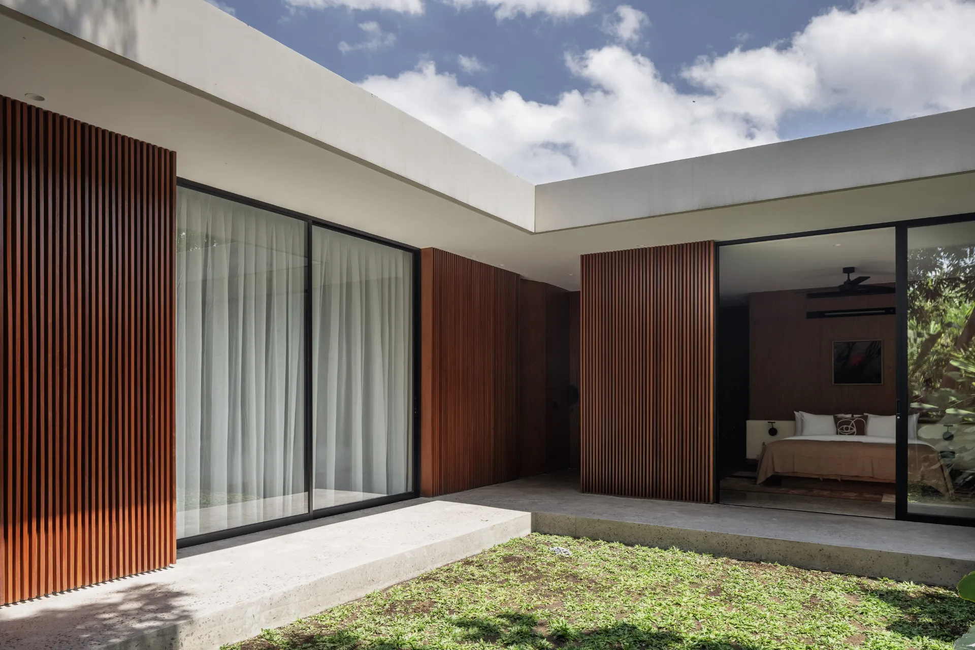 Refined 2BR Luxury Townhouse w/ Private Pool & Garden Views — image 4