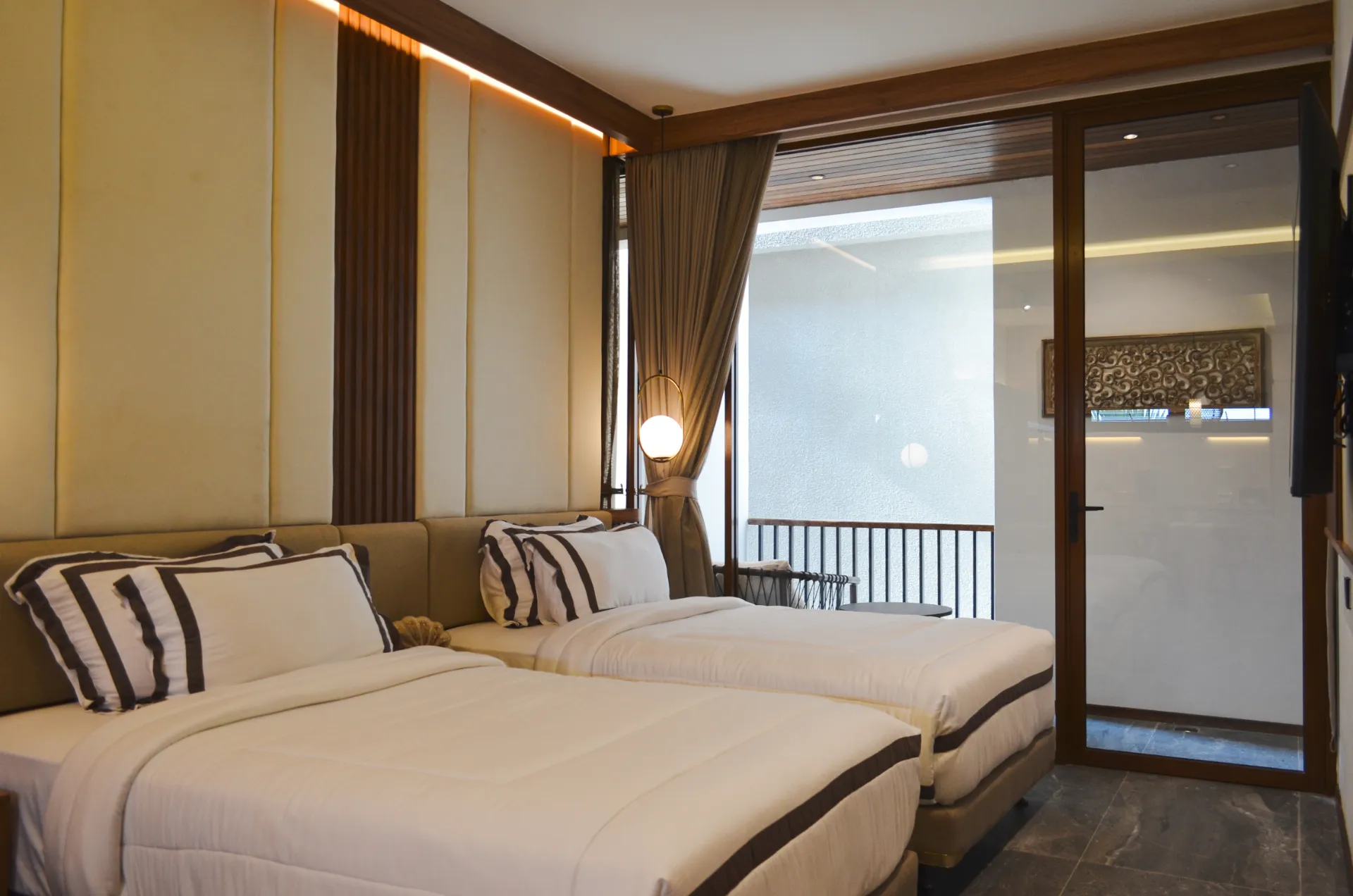 Luxury studio (fully equipped)