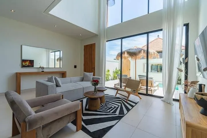 Villa For Rent 1 Bed In Batu Bolong Canggu Bali PO-3874 — image 2