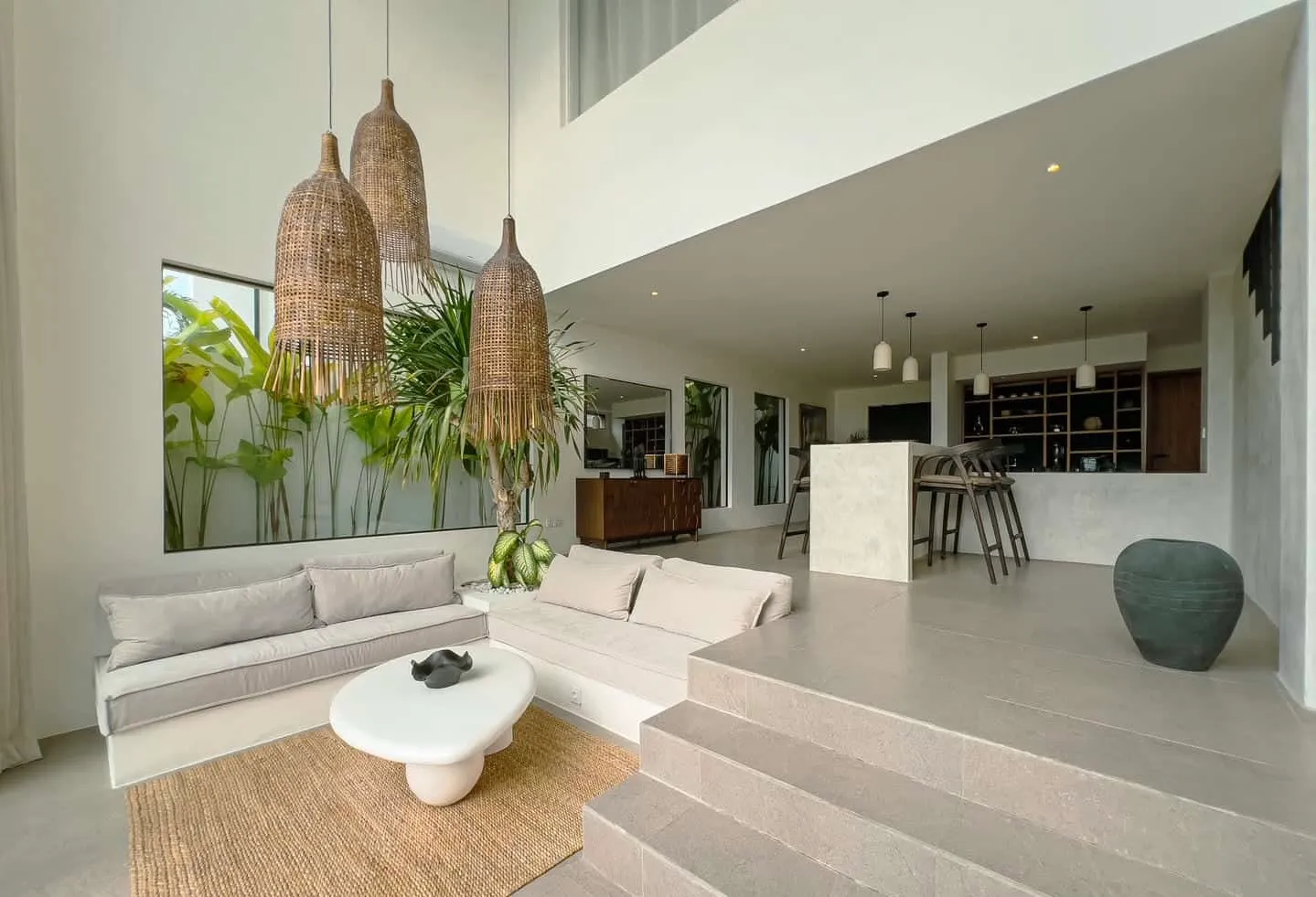 Brand New Luxury 2 bedroom in Tumbak Bayuh — image 3