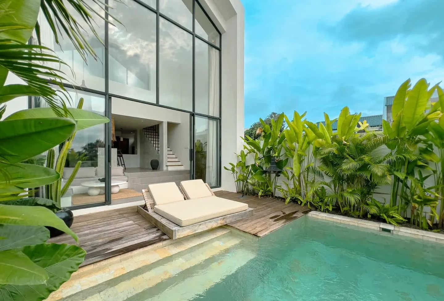 Brand New Luxury 2 bedroom in Tumbak Bayuh — image 4