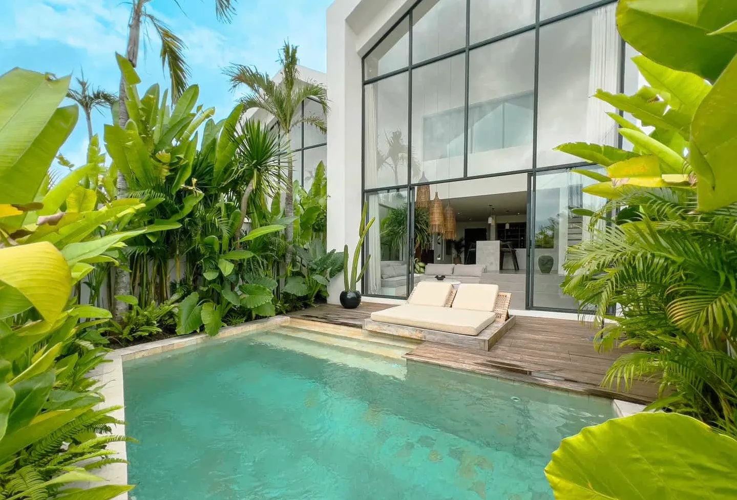 Brand New Luxury 2 bedroom in Tumbak Bayuh — image 1