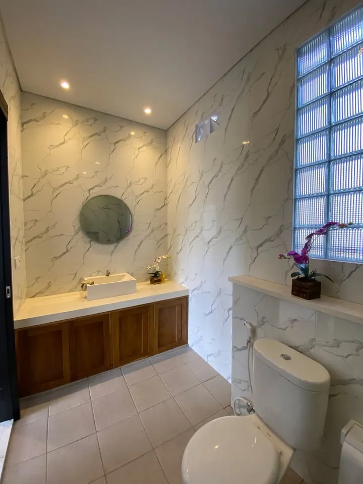 for rent 2 bedrooms villa located in pererenan available for yearly rental — image 3