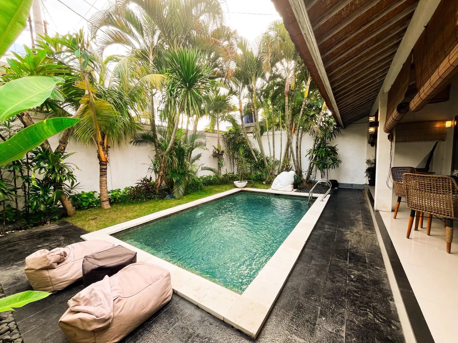 2BR Villa Tucked in Mertanadi