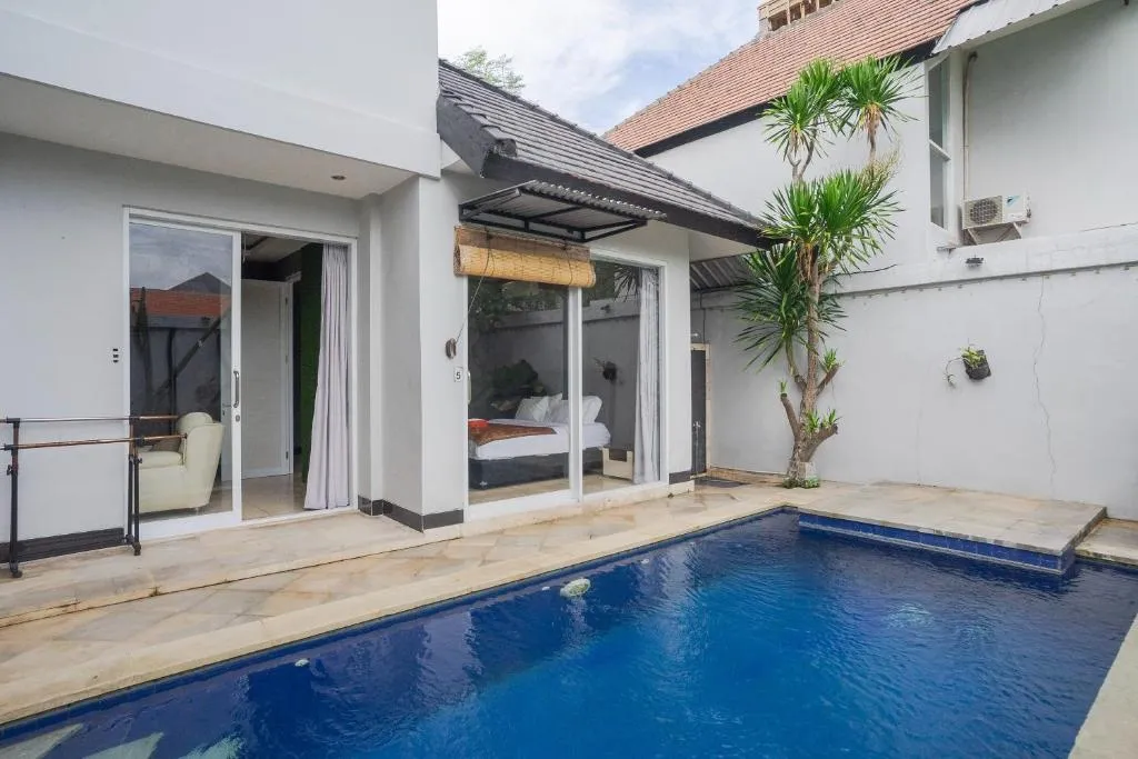 3 BR Villa in Pererenan — image 1
