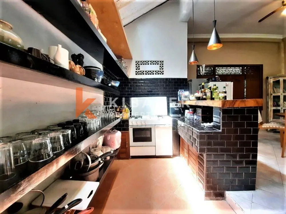 Beautiful Super Cozy Two Bedroom Closed Living Villa in Bumbak YRL2164 — image 3