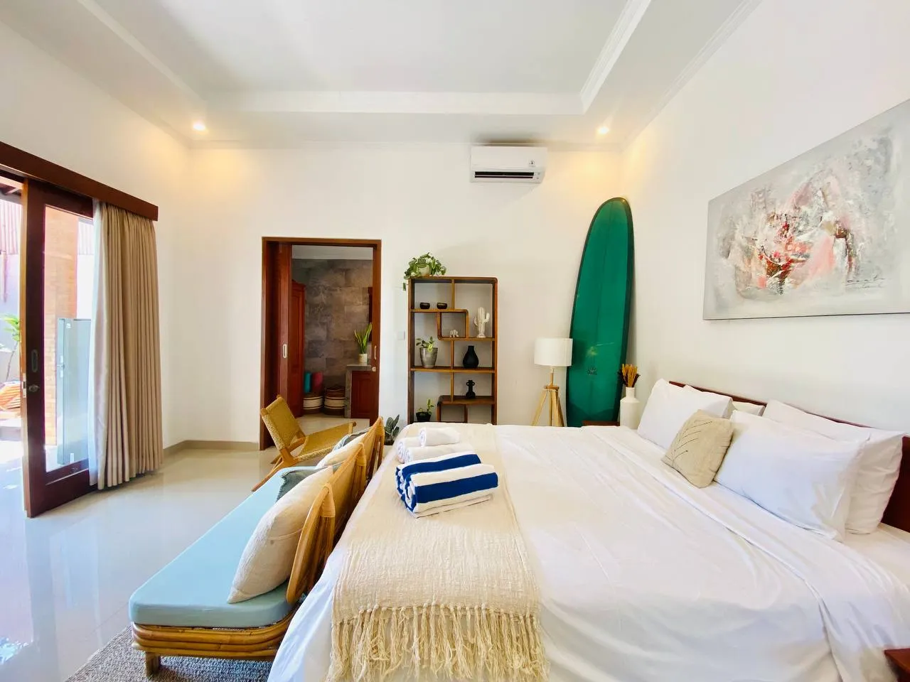 COZY MODERN STYLED 1 BEDROOM VILLA IN BERAWA - AF209 B — image 1