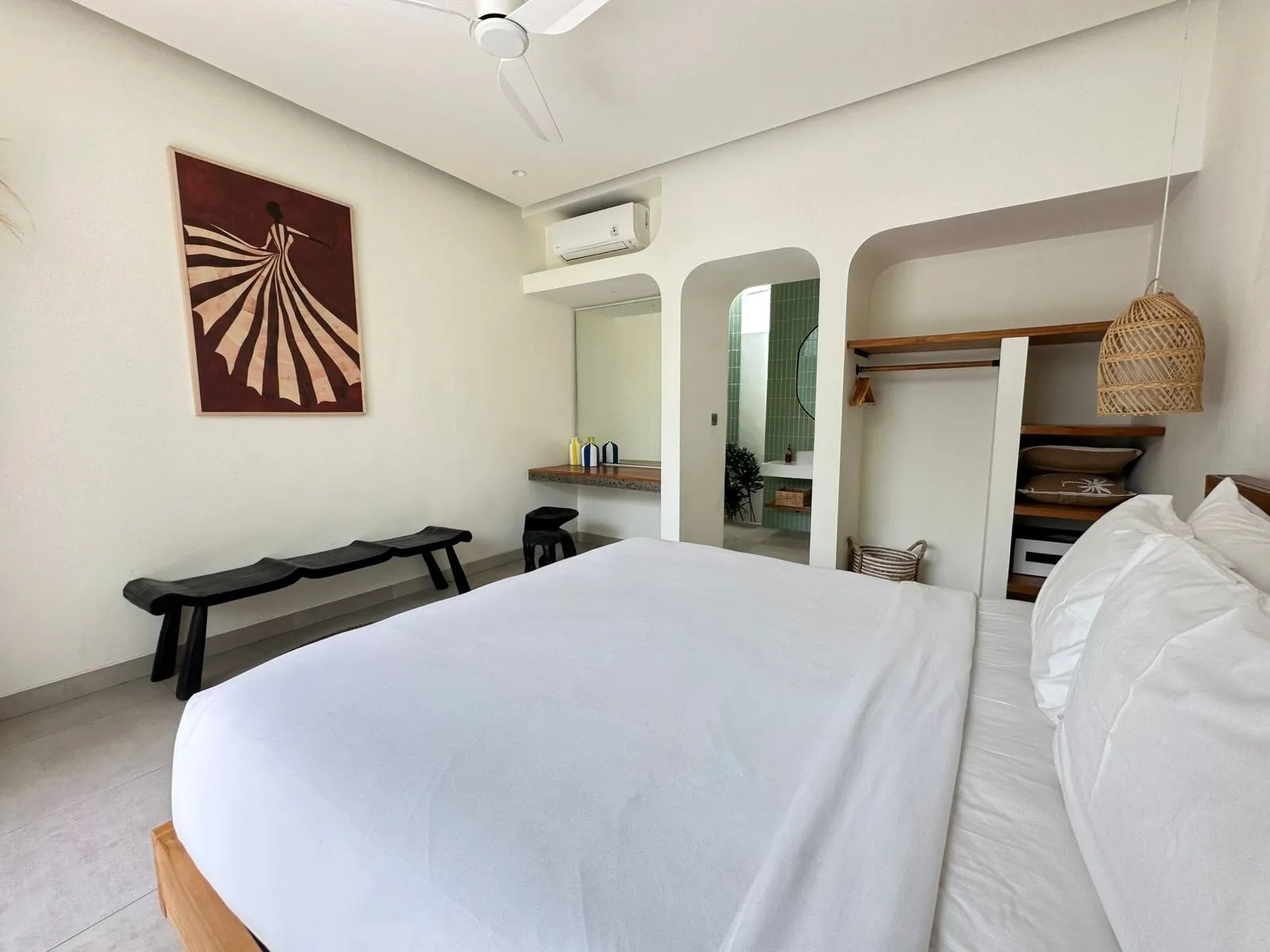 Villa For Rent 3 Bed In Berawa Badung Bali KN-3884 — image 1