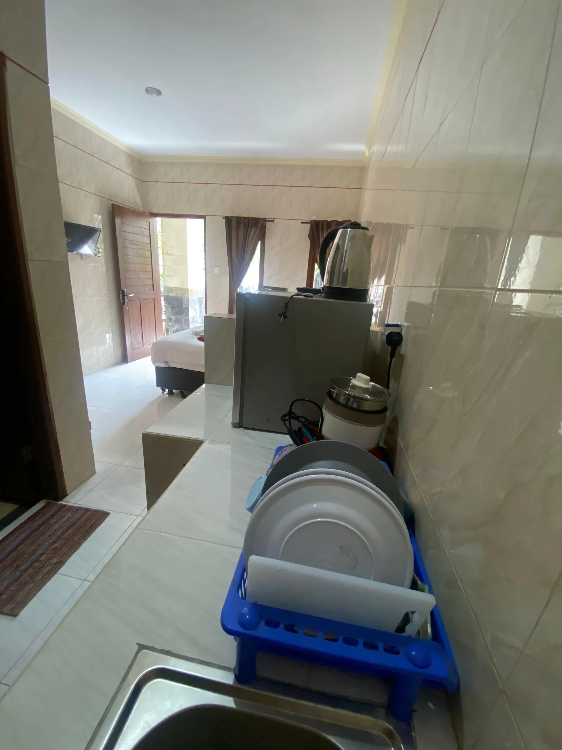 DELUXE ROOM – STUDIO ROOM IN KUTA - 3 MINS WALK TO KUTA BEACH — image 1