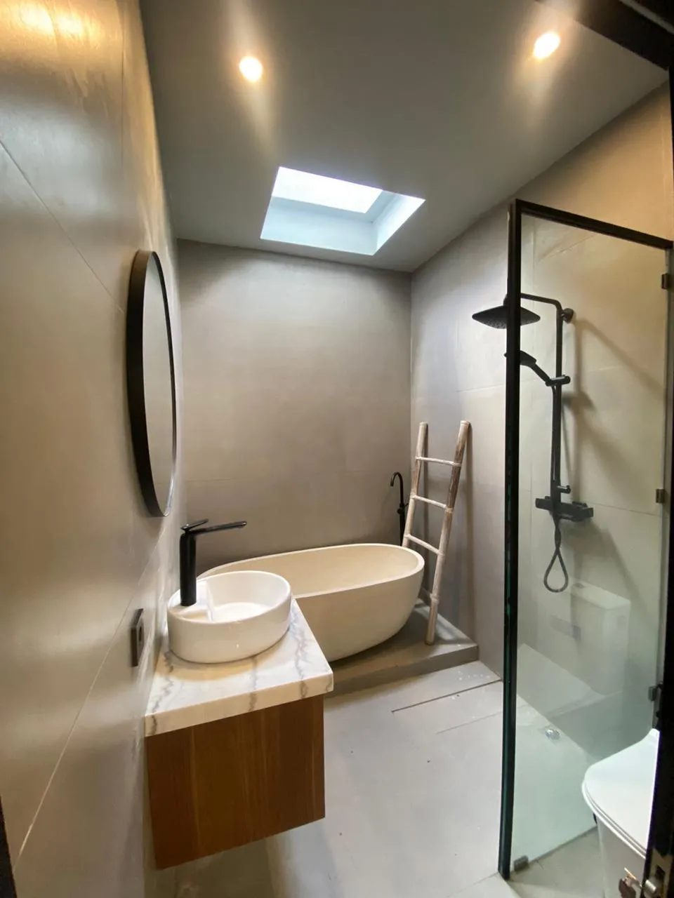 VILLA FOR FREEHOLD OR LEASEHOLD – BETAKA PADONAN CANGGU — image 3