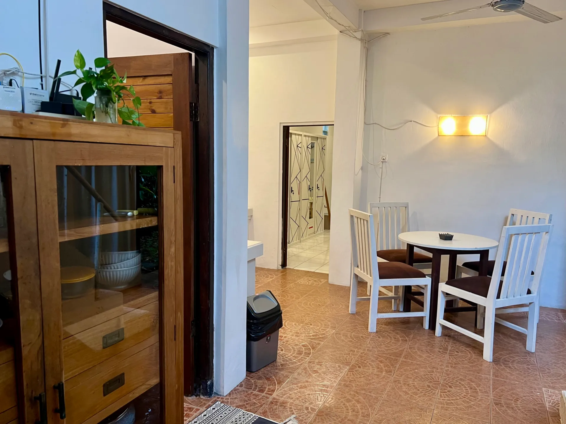 House — image 4