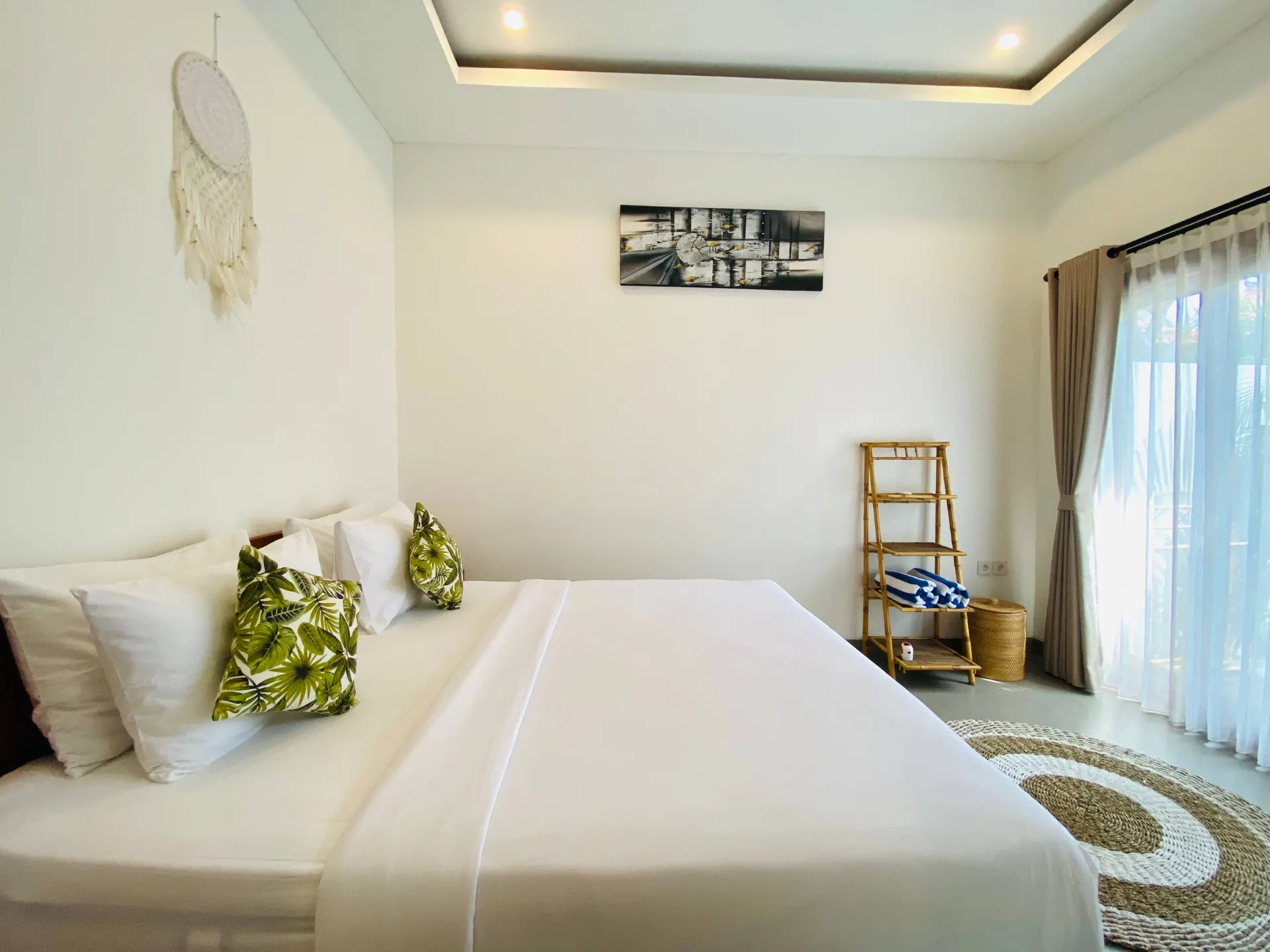 Cozy Modern Styled 1 Bedroom Villa Nestled in Berawa - AF210 A — image 4