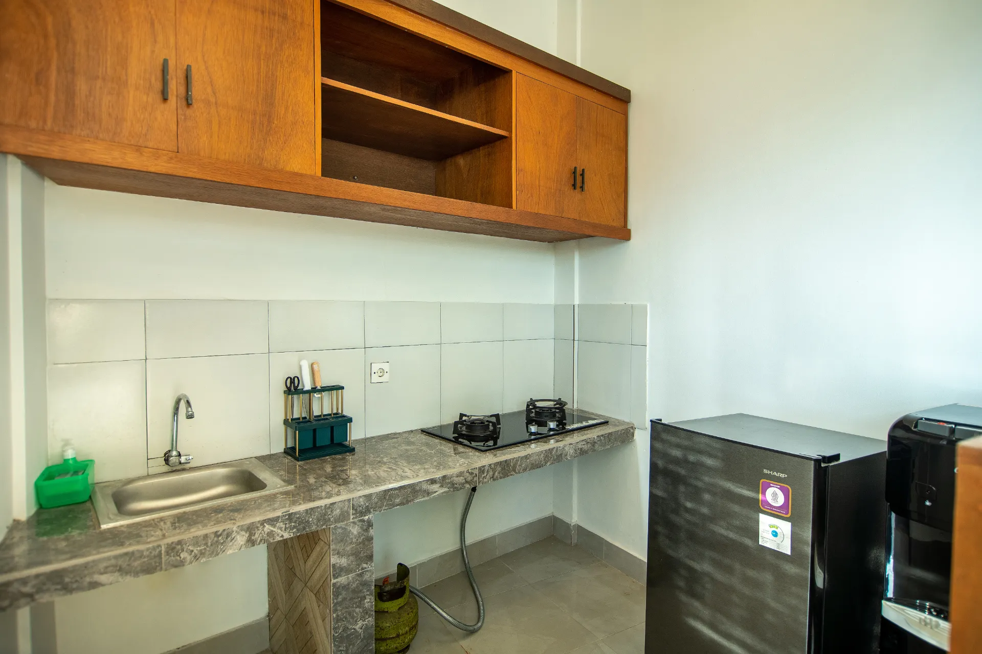 A Room with Private Kitchen and Sharing Pool - The First Floor — image 3