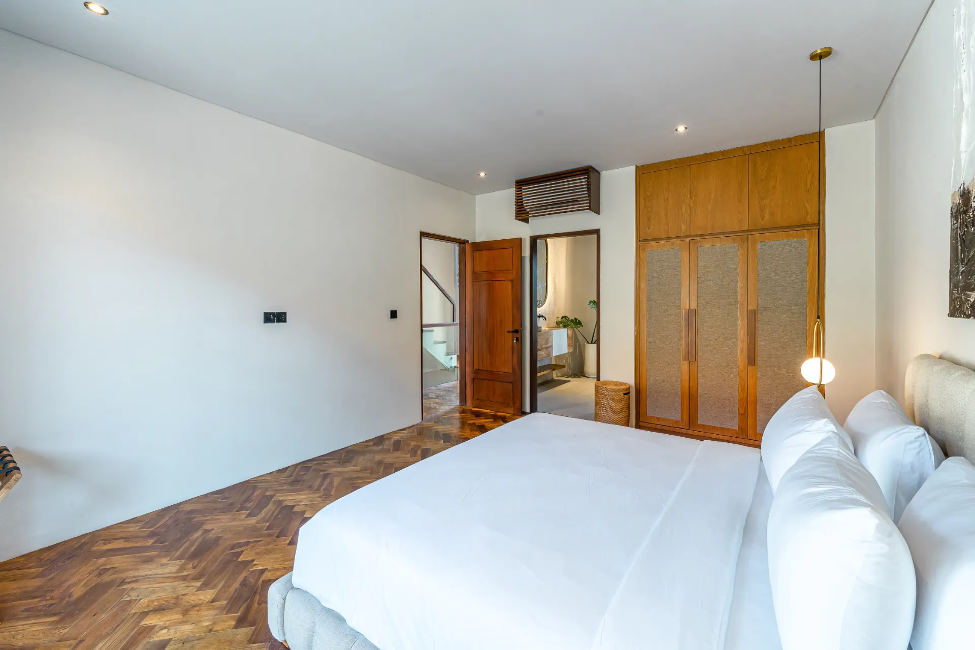 Villa Root - Brand New Modern 2-Bedroom Villa in Umalas — image 1