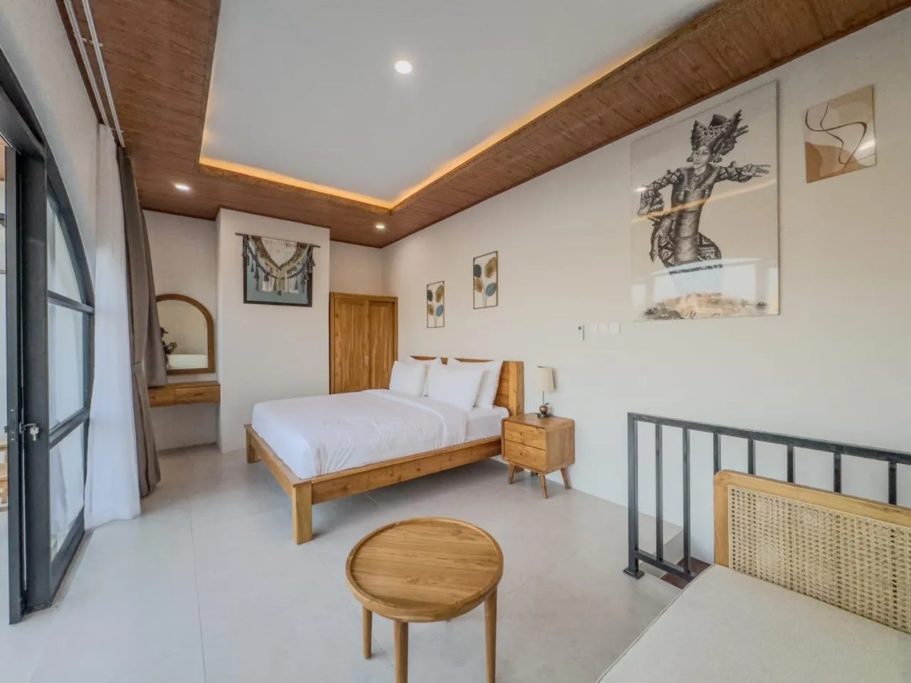 Villa For Rent 1 Bed In Padonan Canggu Bali PO-3892 — image 1