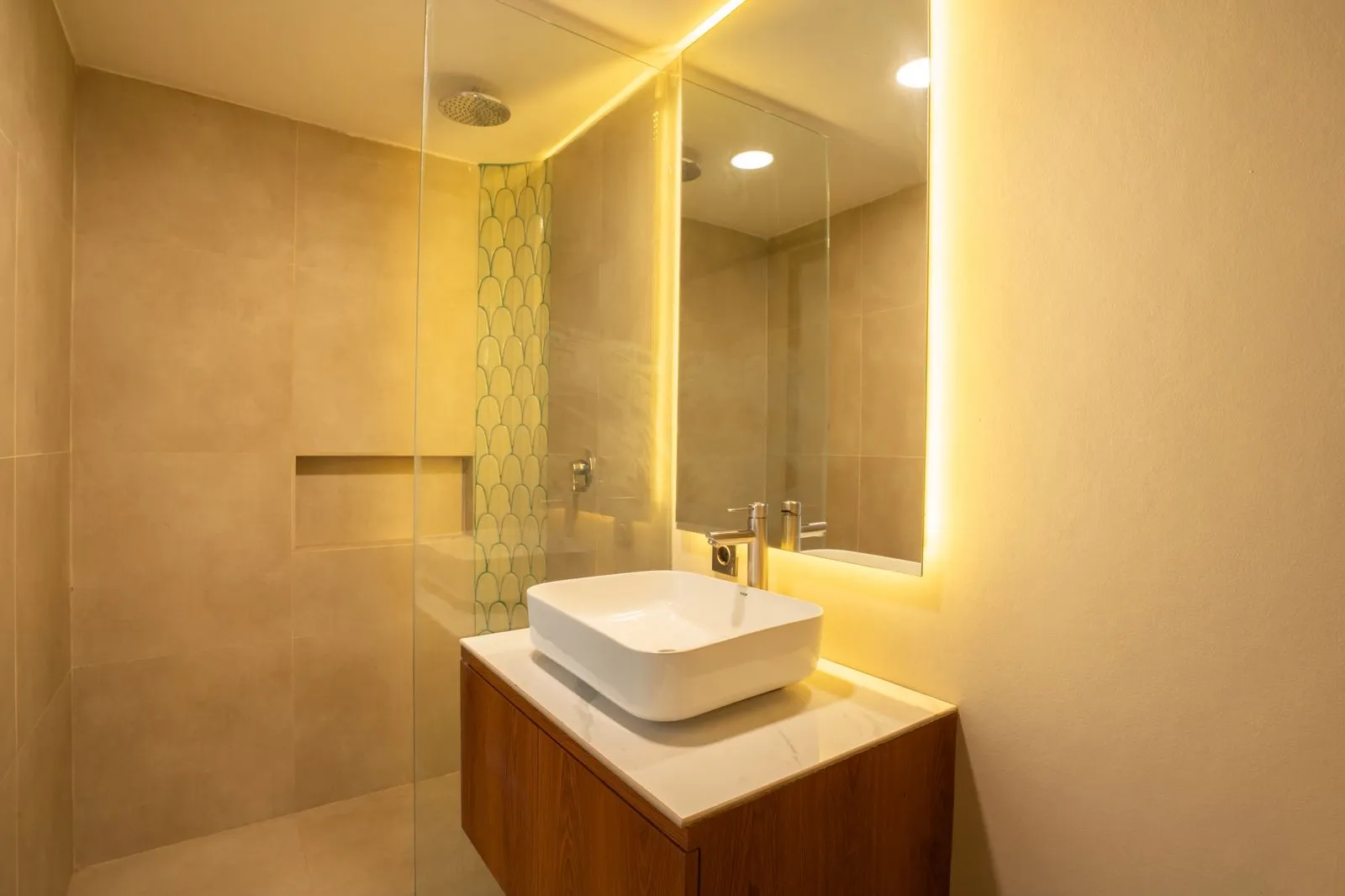 Apartment 1BR Loft Babakan Canggu with Sharing Pool — image 2