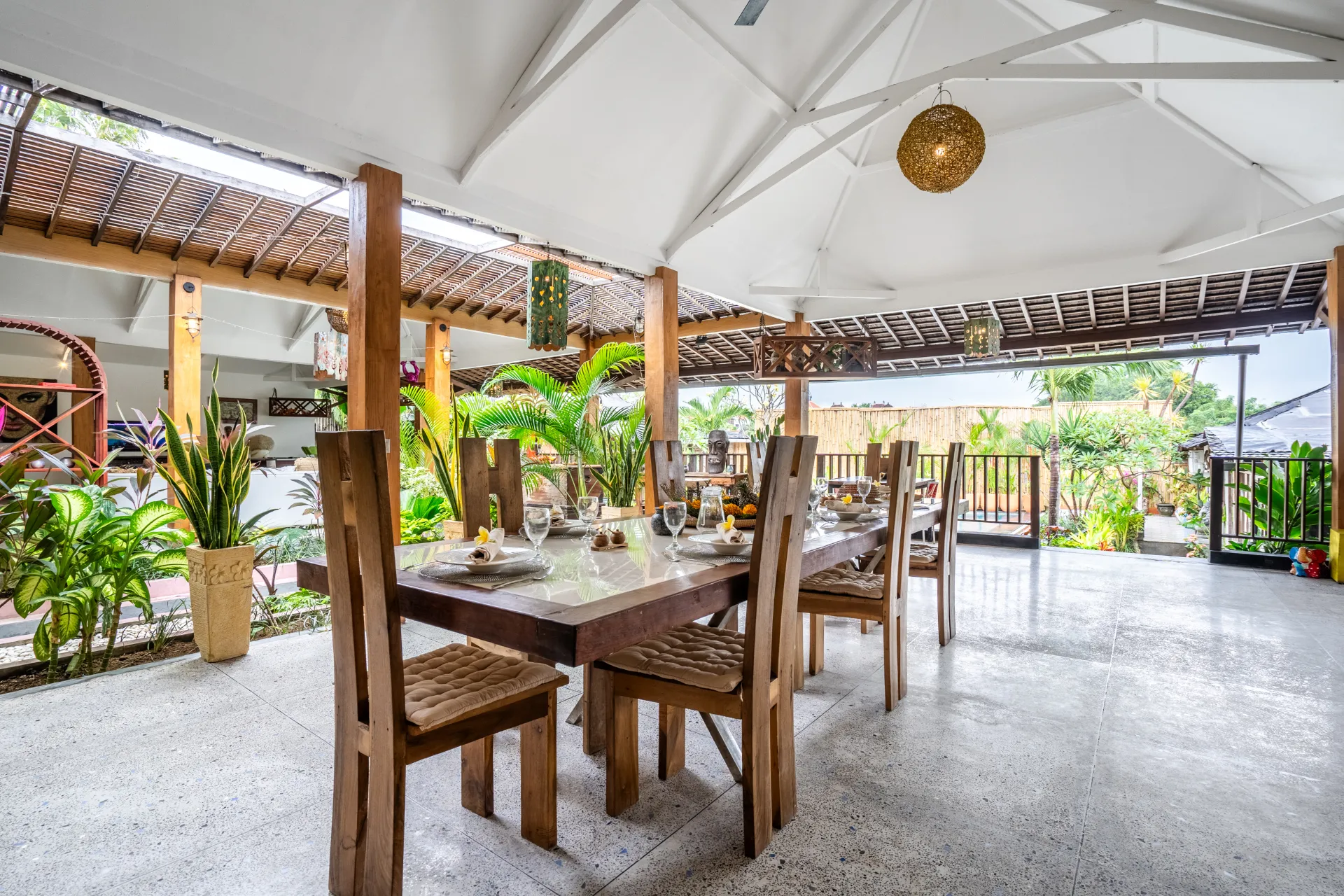 5BR joglo villa in canggu — image 2