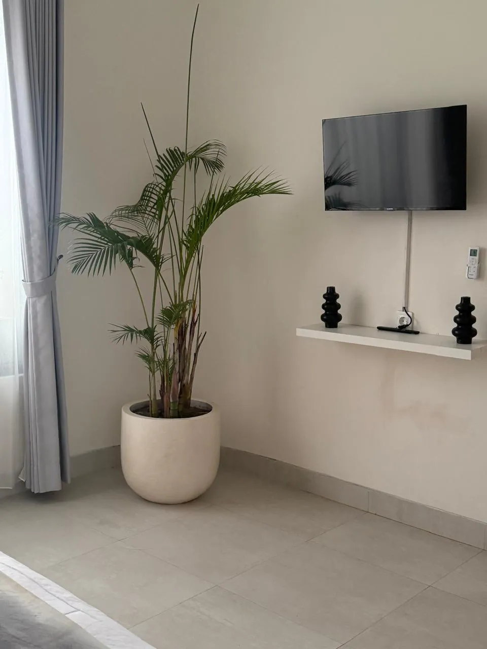 2 Beds Villa in Tumbak Bayuh — image 4