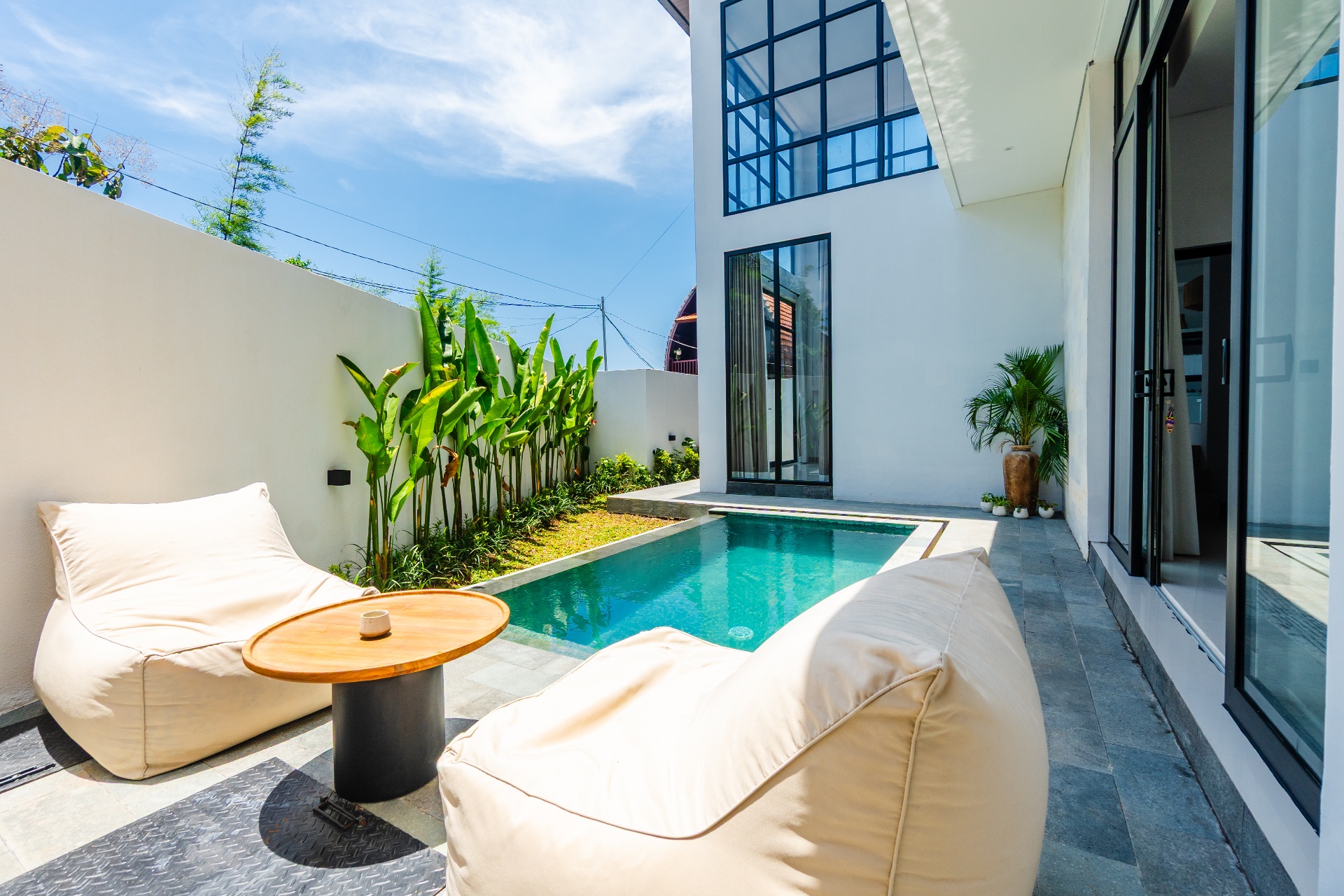 Modern 3BR Villa Ocean & Sunset Views | Nunggalan Beach — image 1
