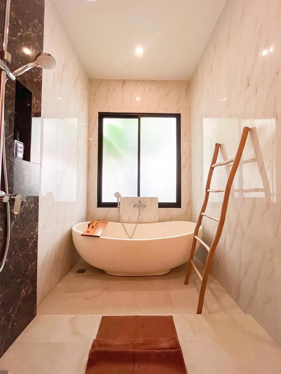 Brand New 2 Bedroom Villa for Rent or Sale in Kerobokan Bali — image 4
