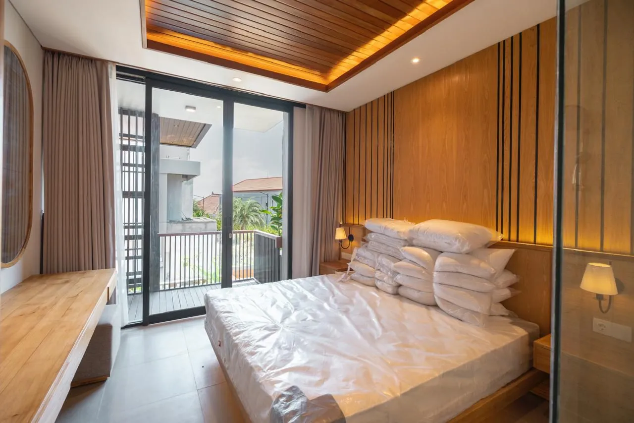 3 BR VILLA IN KAYU TULANG CANGGU — image 4