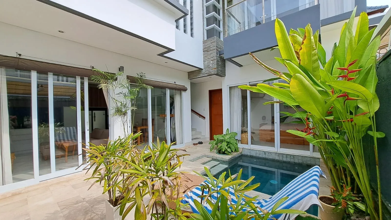 Villa For Rent 3 Bed In Nusa Dua South Kuta Bali ST-3906
