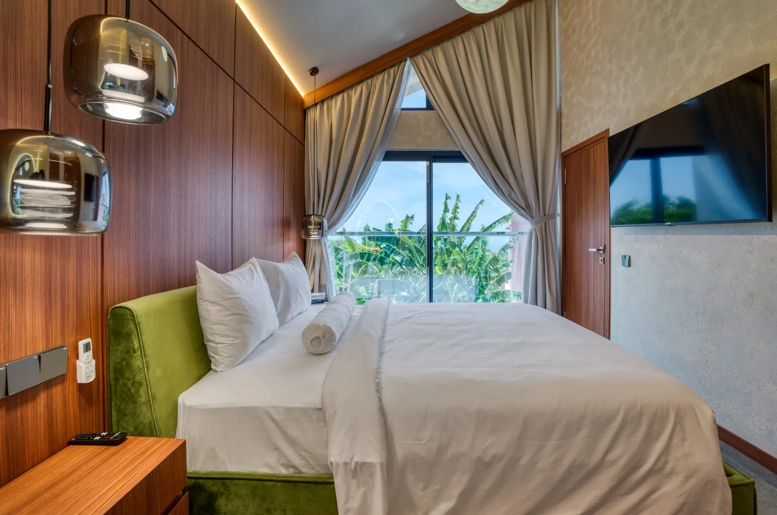 Villa For Rent 2 Bed In Melasti BeachUngasan LU-3907 — image 1
