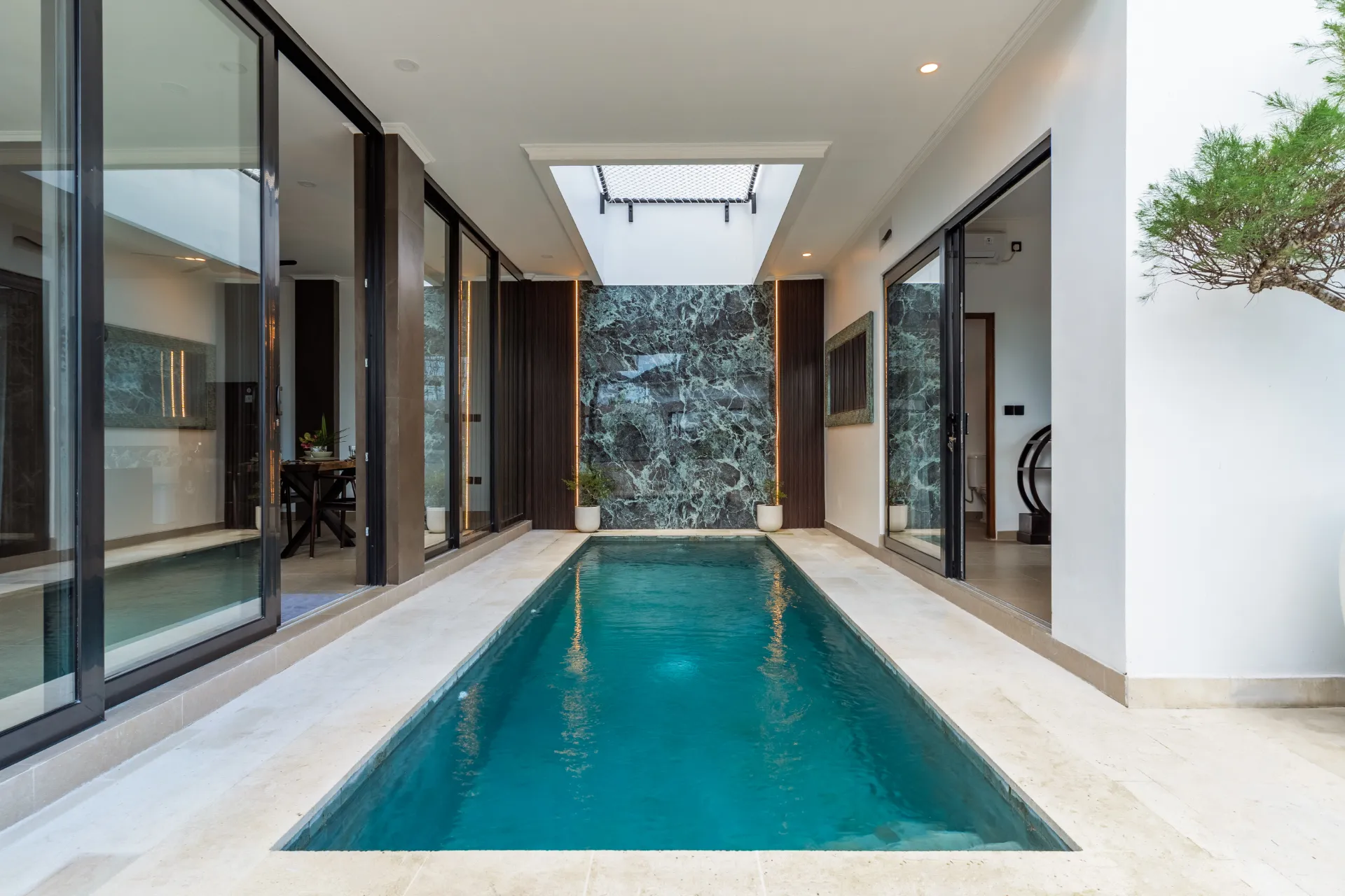 Luxury 2BR Villa with Ricefield Views in Buduk — image 4