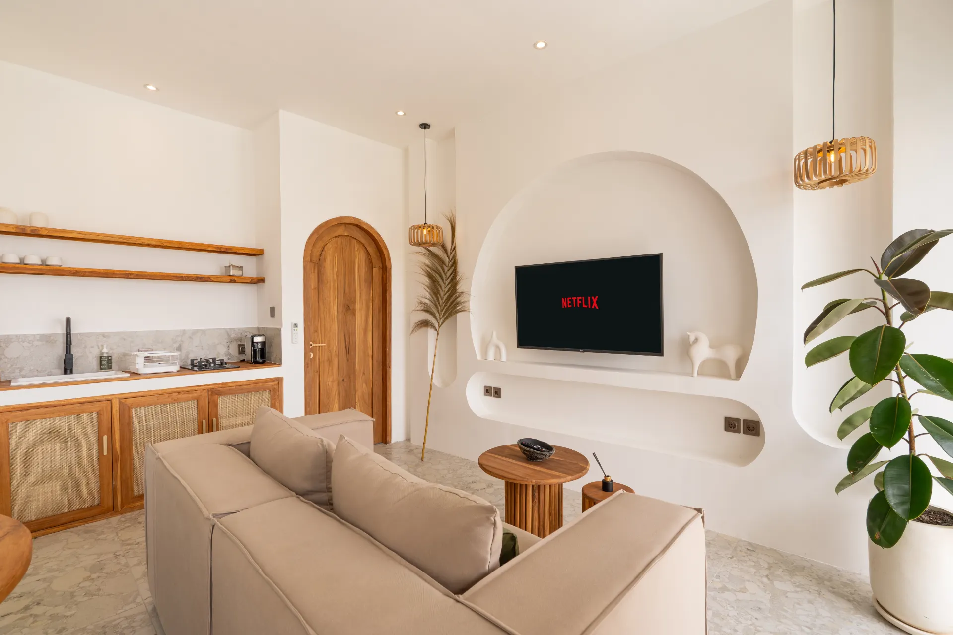 Unu - Brand New 1BR Villa w/ Paddy View & Private Pool — image 4