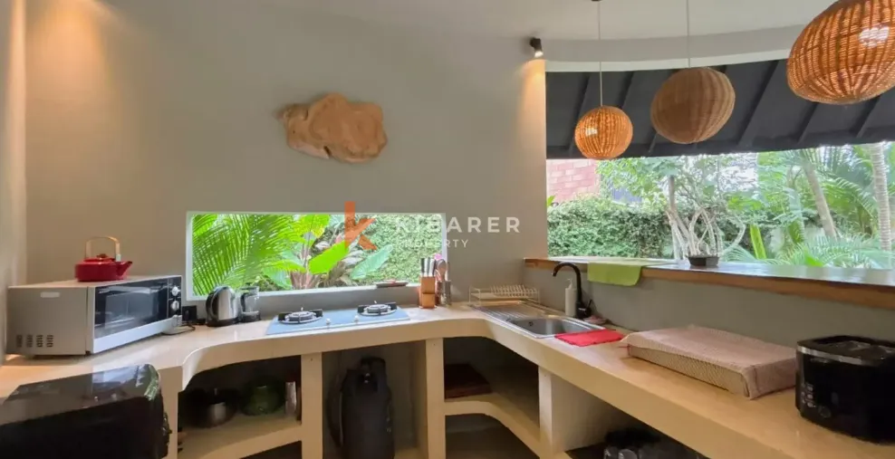 Tropical 4BR Villa with Expansive Garden & Pool in Sought-After Umalas YRV4470 — image 3
