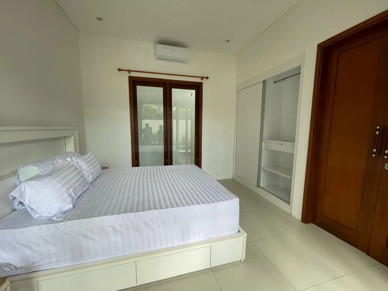 Villa For Sale 2 Bed In Tumbak BayuhBadung Bali SH-3912 — image 2