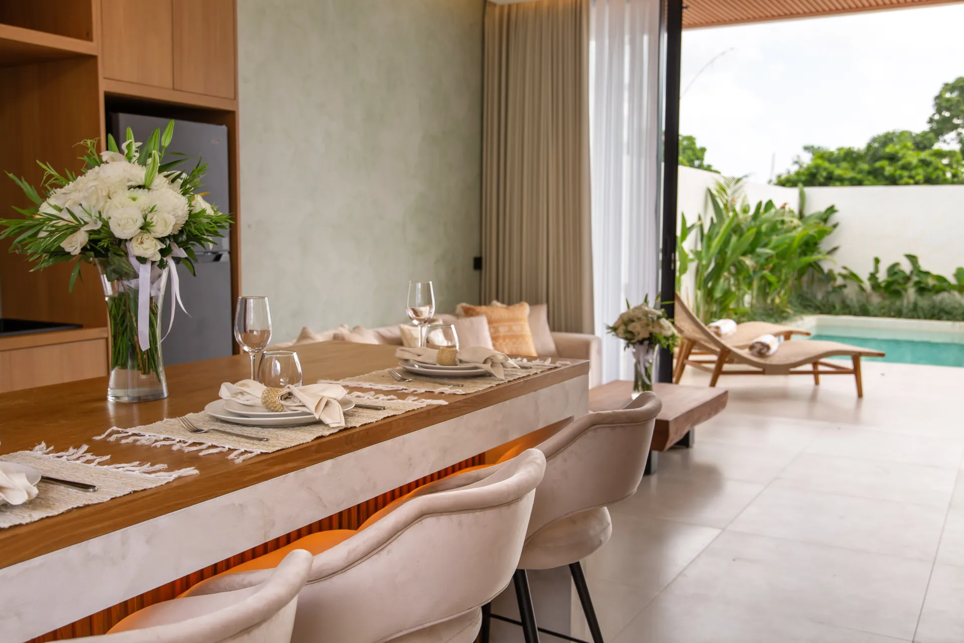 MOLD FREE: Modern 2BR Tropical Oasis in North Canggu