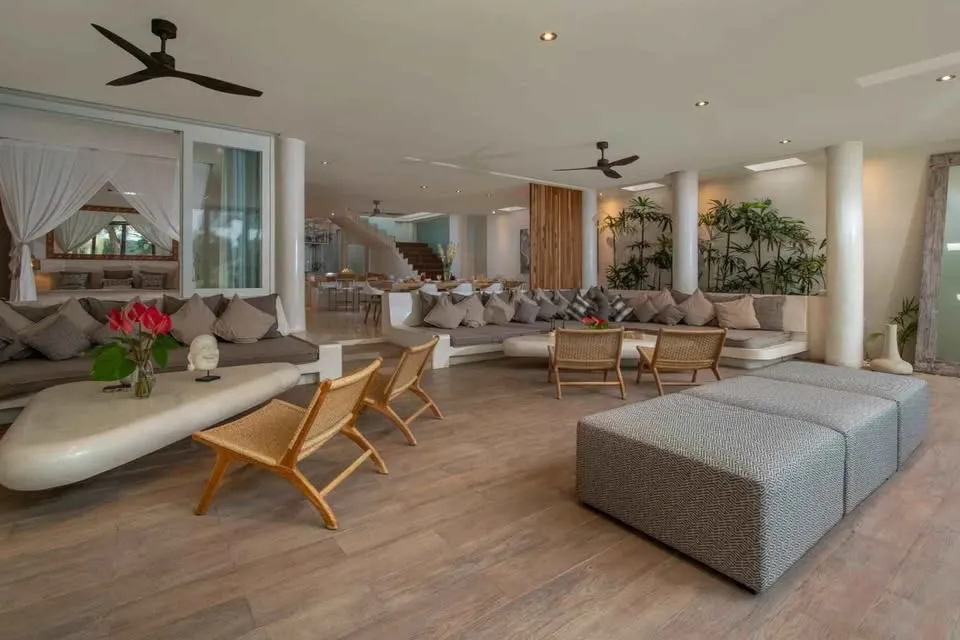 Luxury 5-Bedroom Ocean View Villa – Batu Belig — image 1