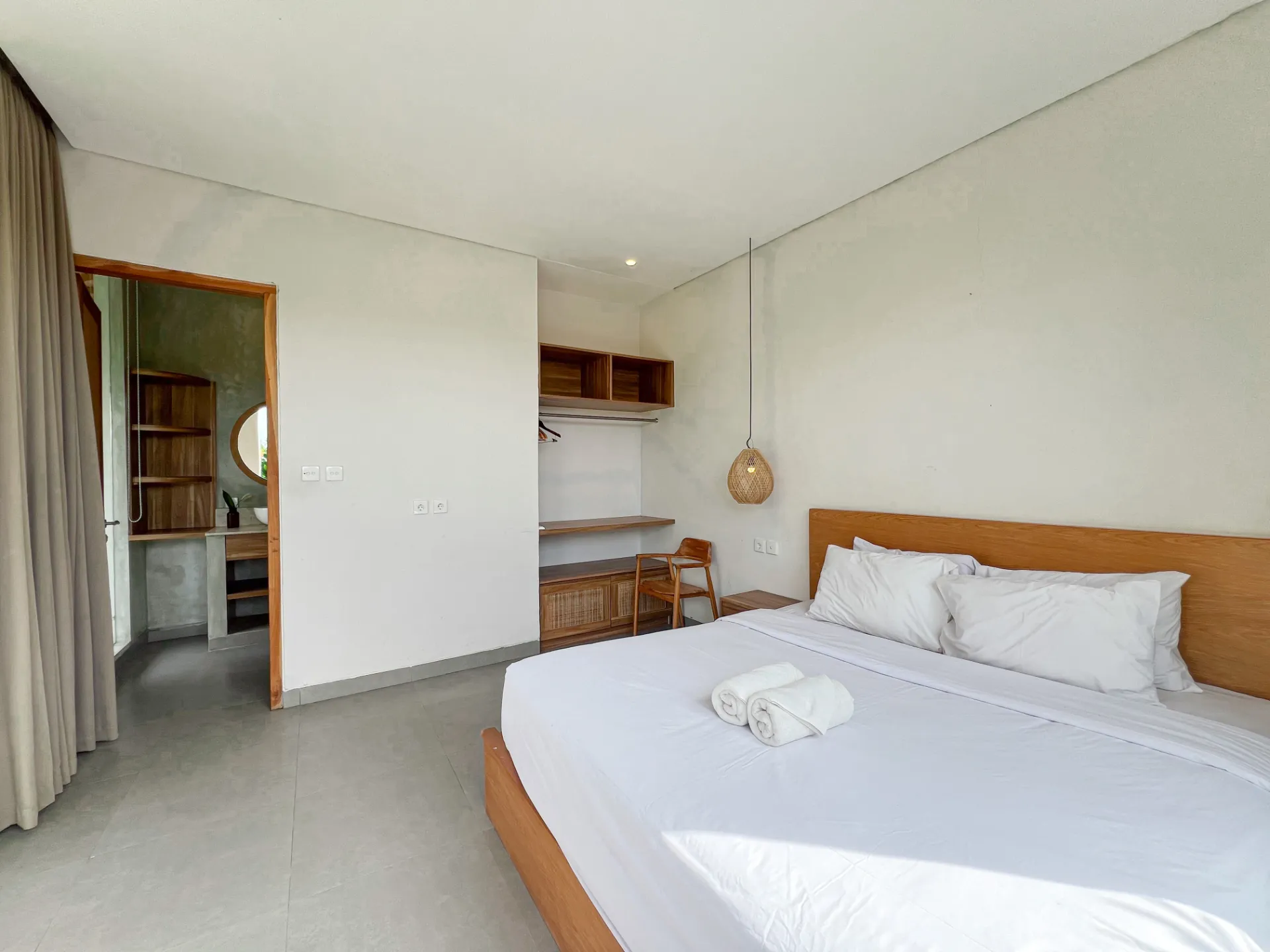 3 Bedrooms Villa in Seseh with rice field views — image 2