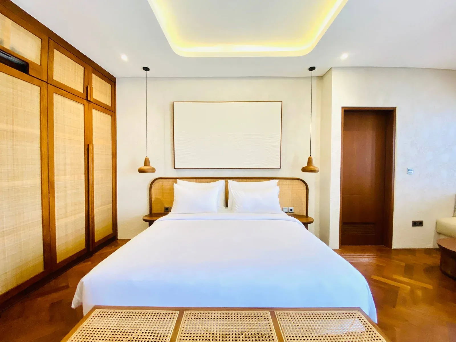 3 BEDROOM LUXURY VILLA FULLY FURNISHED IN BERAWA — image 4
