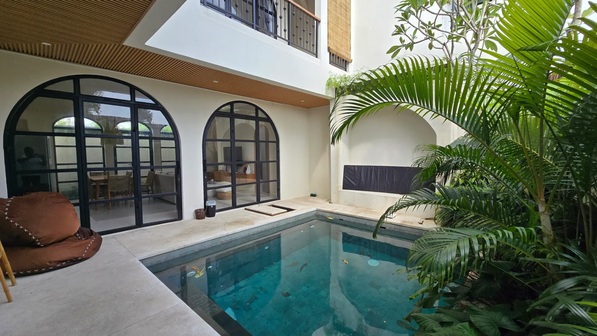Villa Rent 3 bed In Kayu Tulang CangguBali EK-1962
