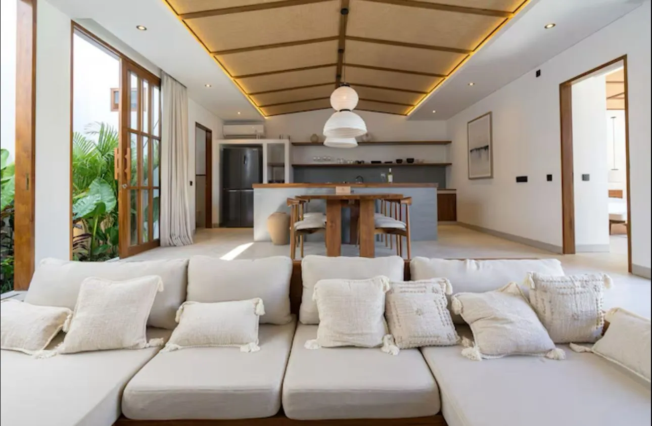 Villa For Rent 2 Bed In Pecatu South Kuta Bali EK-3916 — image 2