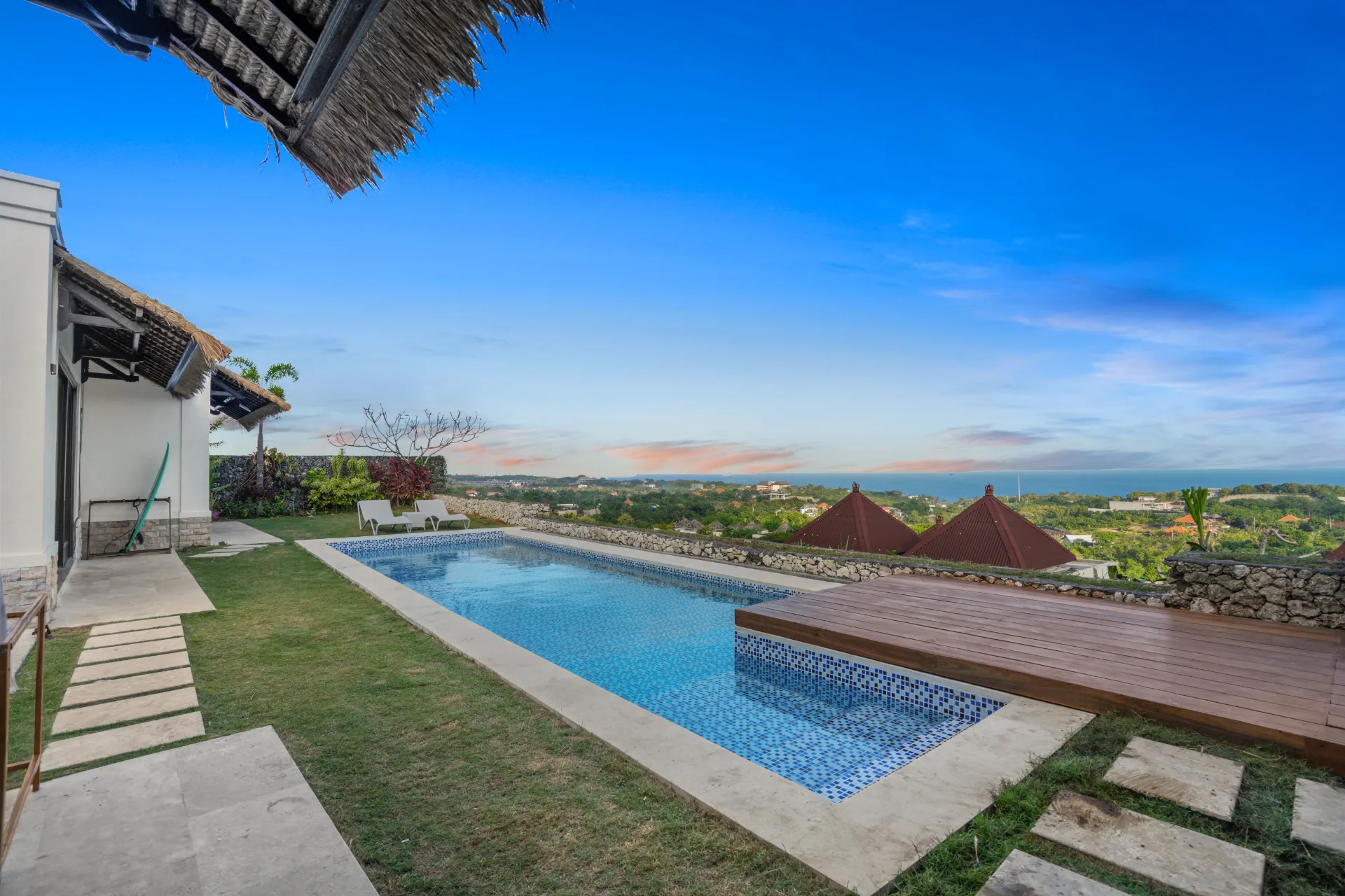 Dreamy 3BR Villa with Ocean Views – Your Uluwatu Hideaway await — image 3