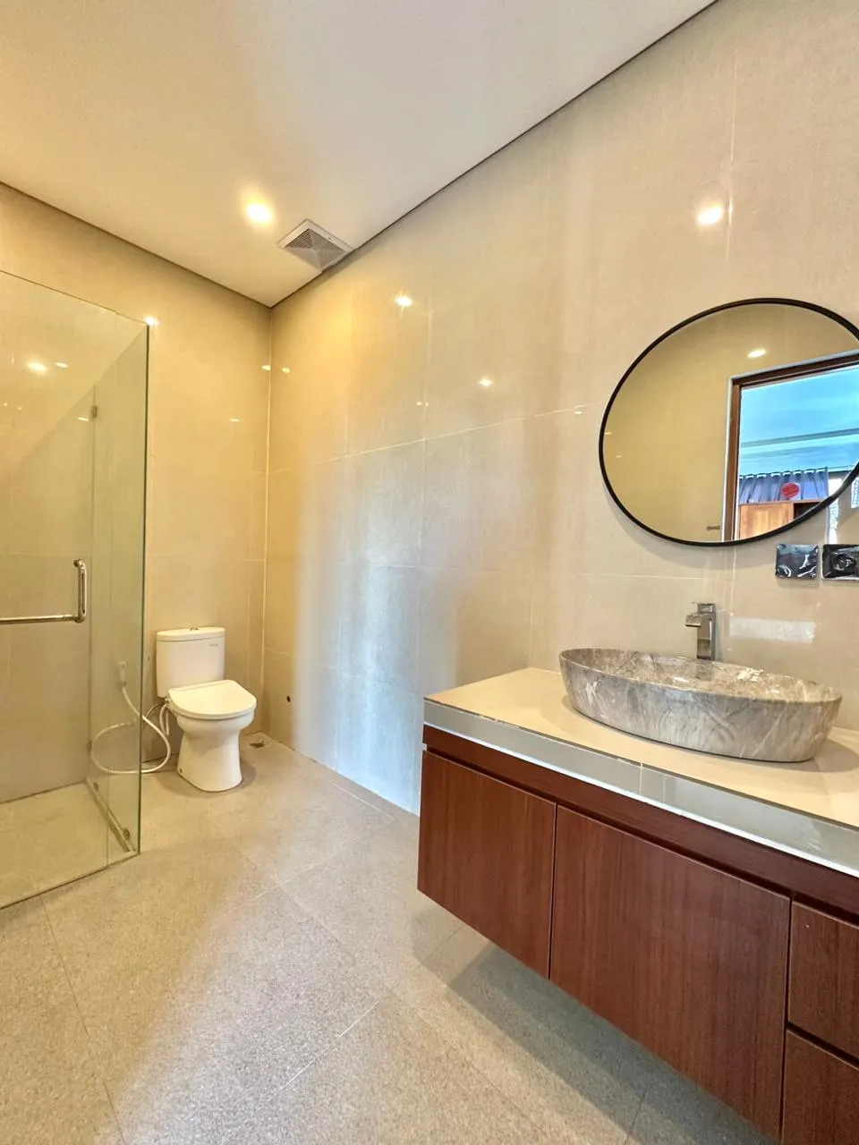 4 BEDROOMS BRAND NEW VILLA — PERERENAN | RICE FIELD VIEW — image 2