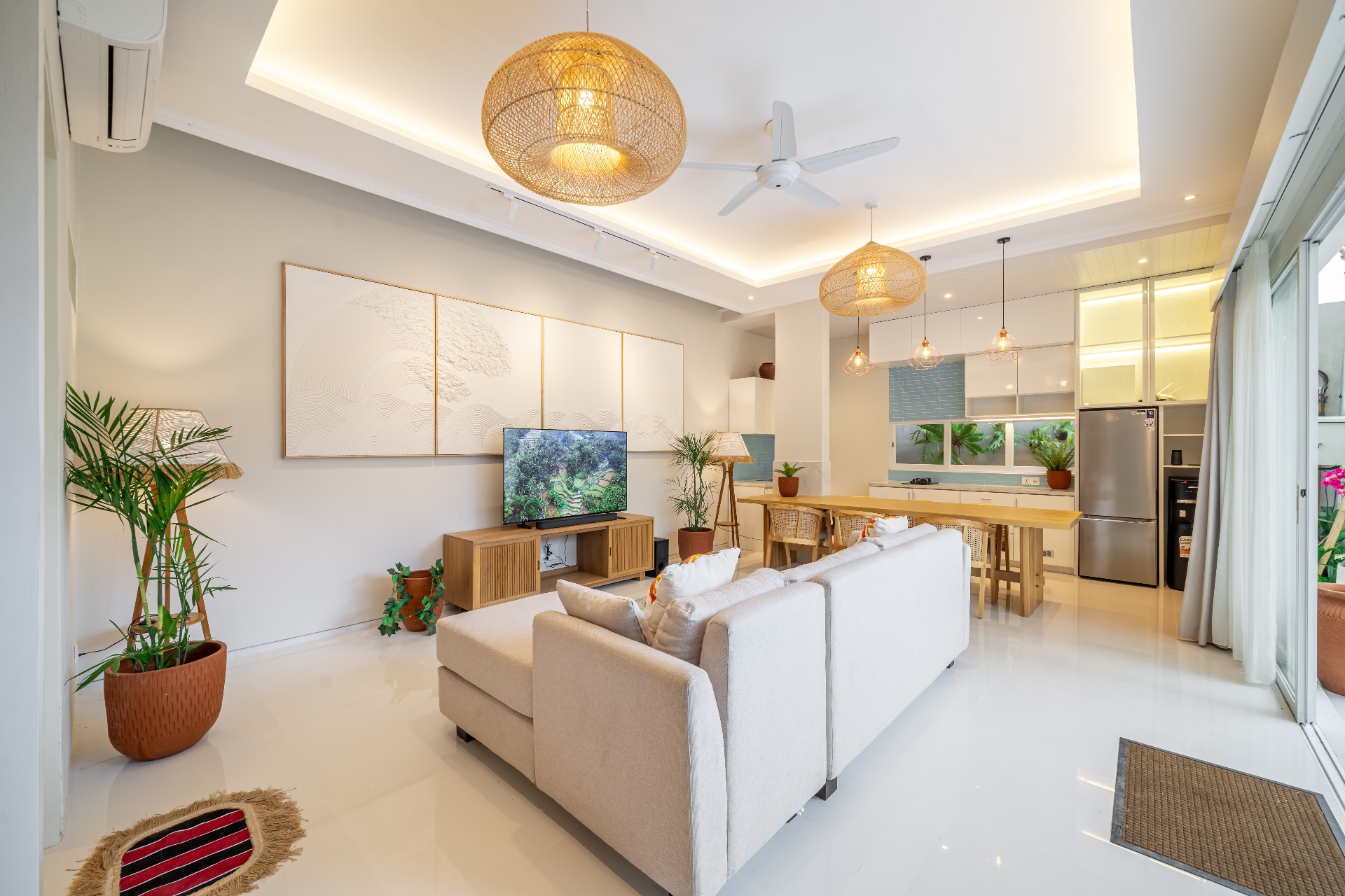 Modern New 2Br Villa | Rooftop | Pool | Ricefields | Washing Machine — image 2