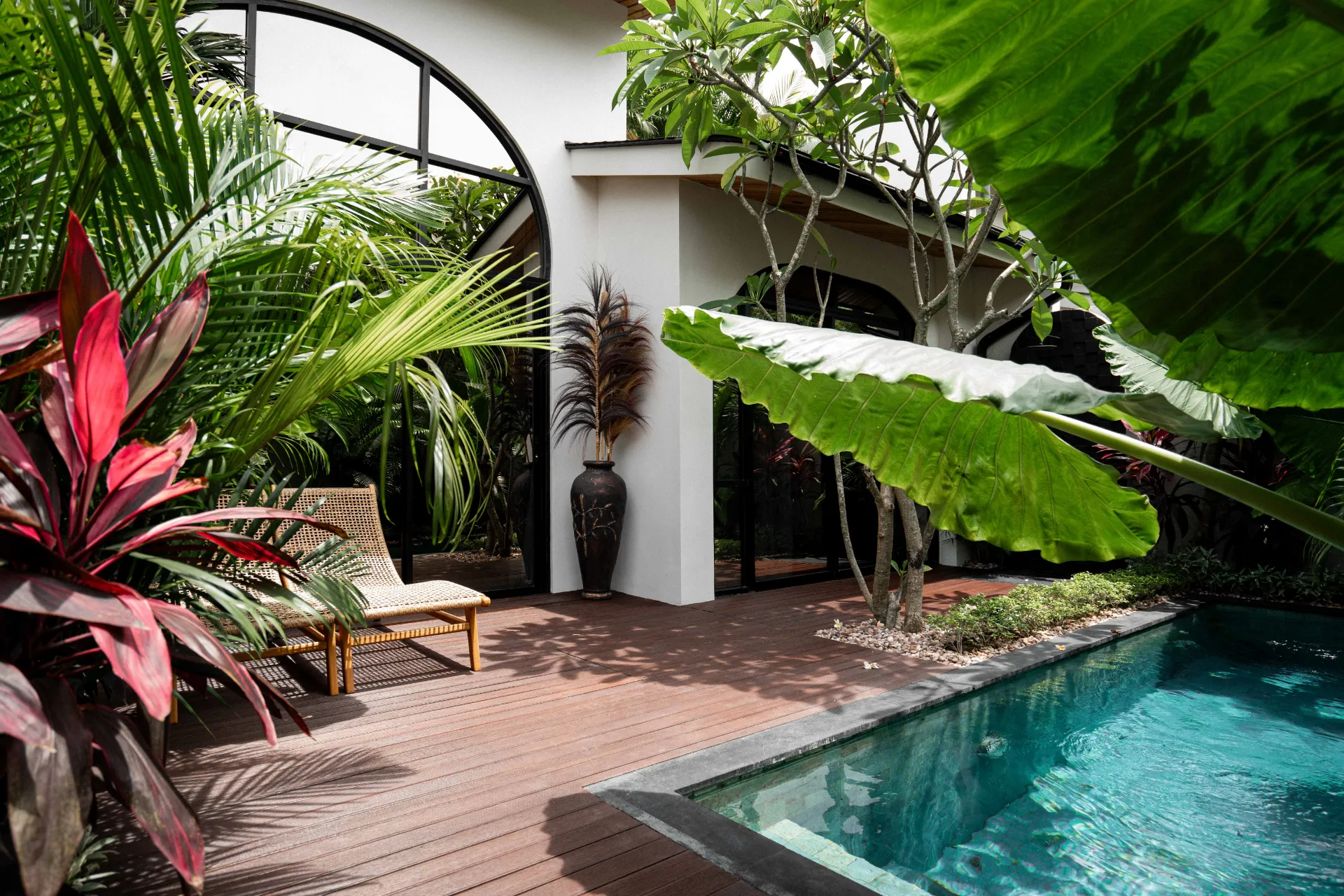 The Home Villas - Your Private Tropical Escape in Padonan