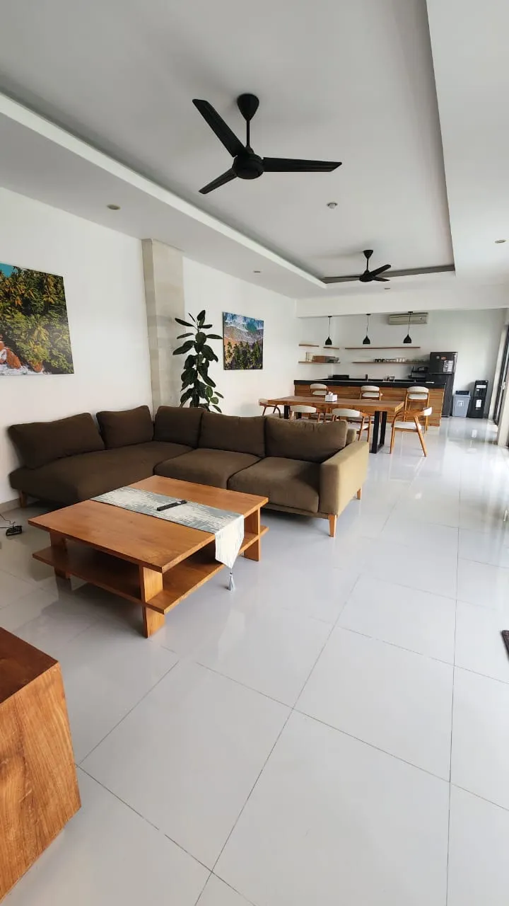 3-bedroom Stylish Villa in Berawa — image 1