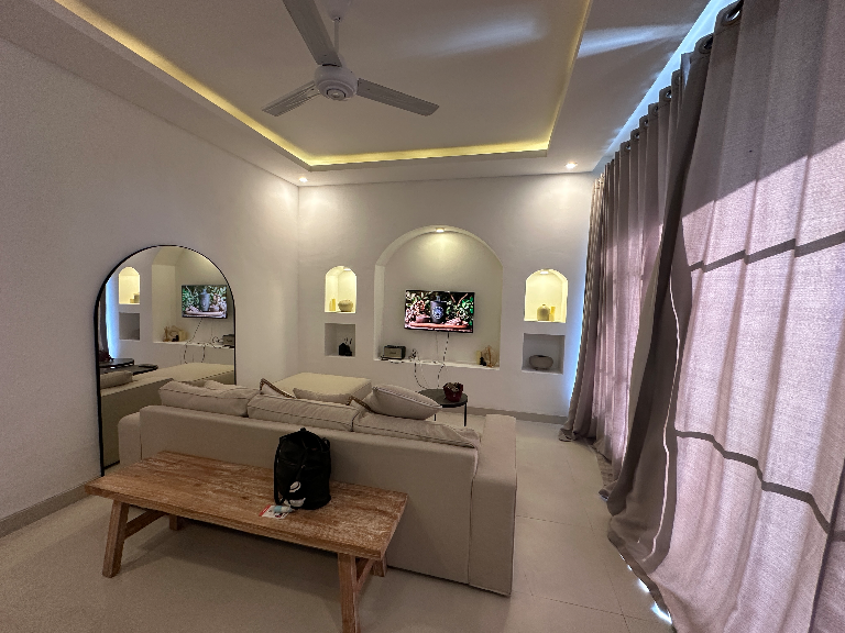 2bedroom villa seseh — image 3